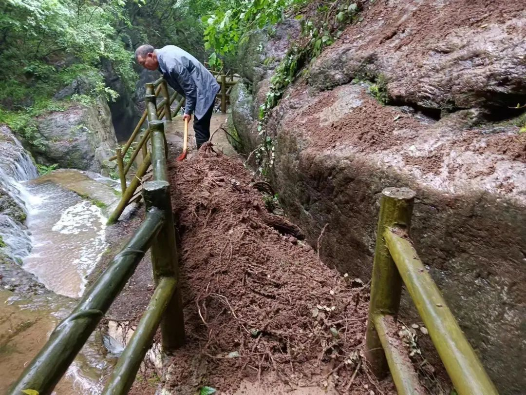 1696062305659642.png image.png