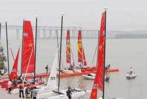 競帆黃河！首屆三門峽“黃河船奇”帆船公開賽起航